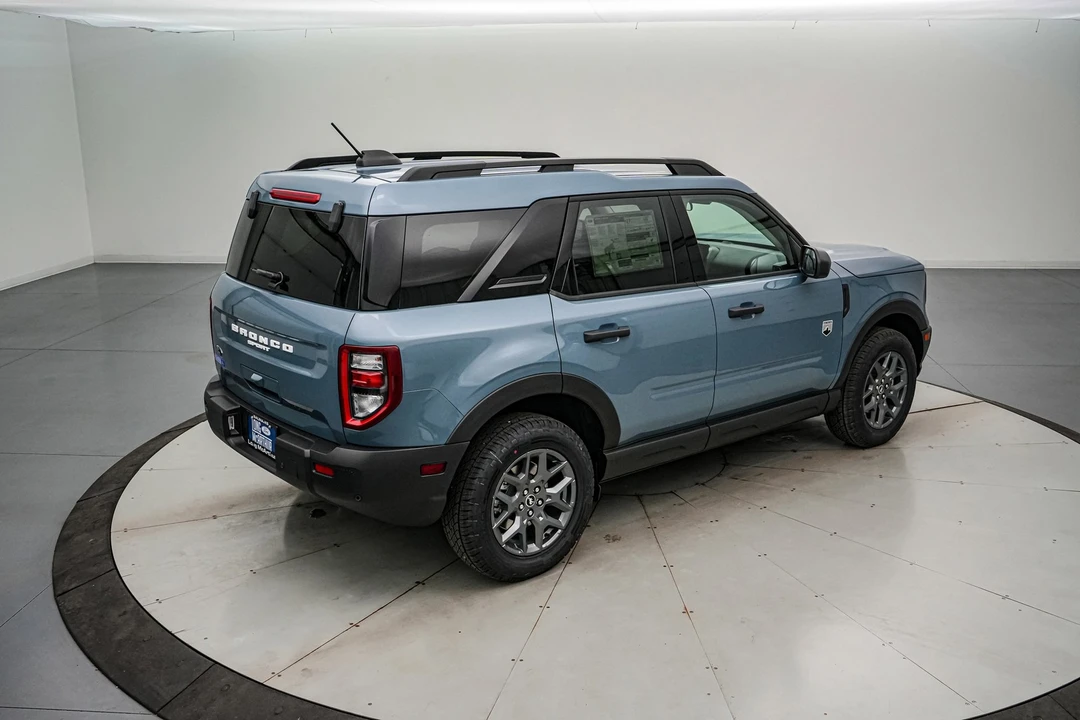 2025 Ford Bronco Sport - Image 5 of 21
