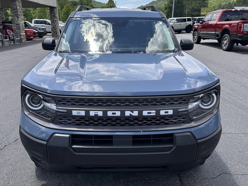 2025 Ford - Image 3 of 31