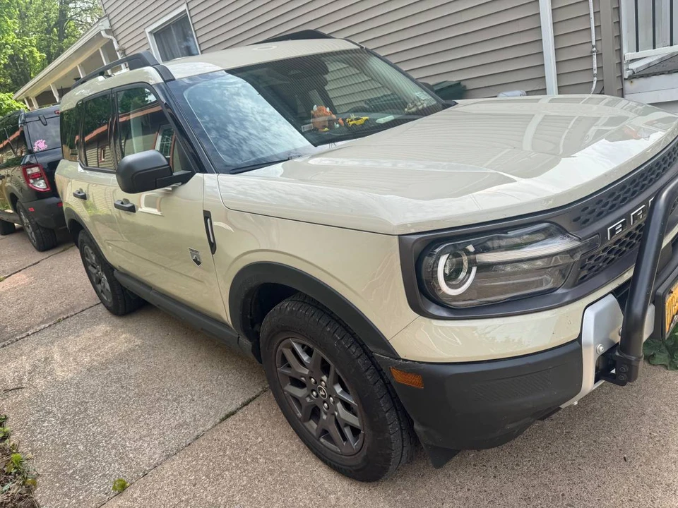 2025 Ford Bronco Sport - Image 3 of 5