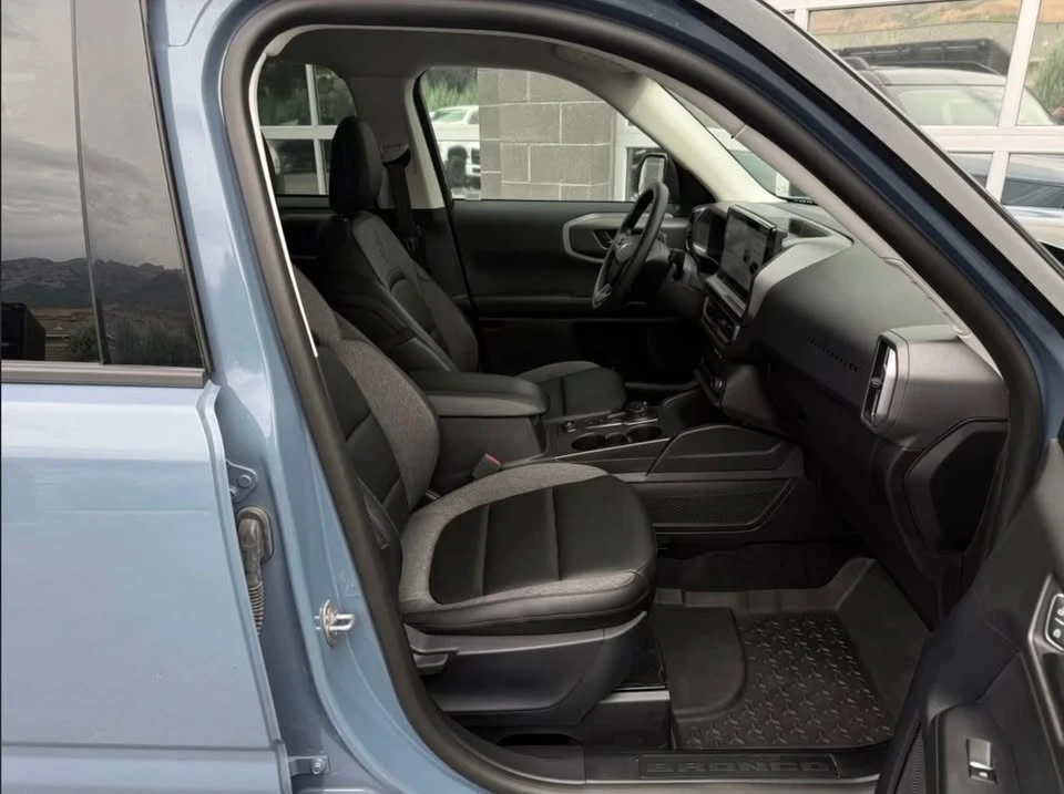 2025 Ford Bronco Sport - Image 10 of 16