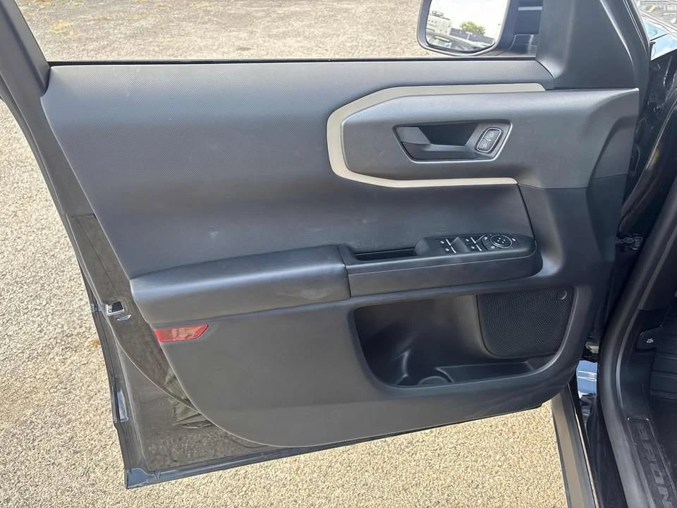 2025 Ford Bronco Sport - Image 8 of 20