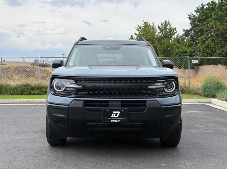 2025 Ford Bronco Sport - Image 2 of 16