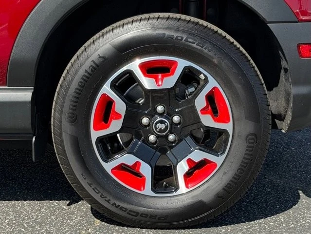 2025 Ford Bronco Sport - Image 13 of 21