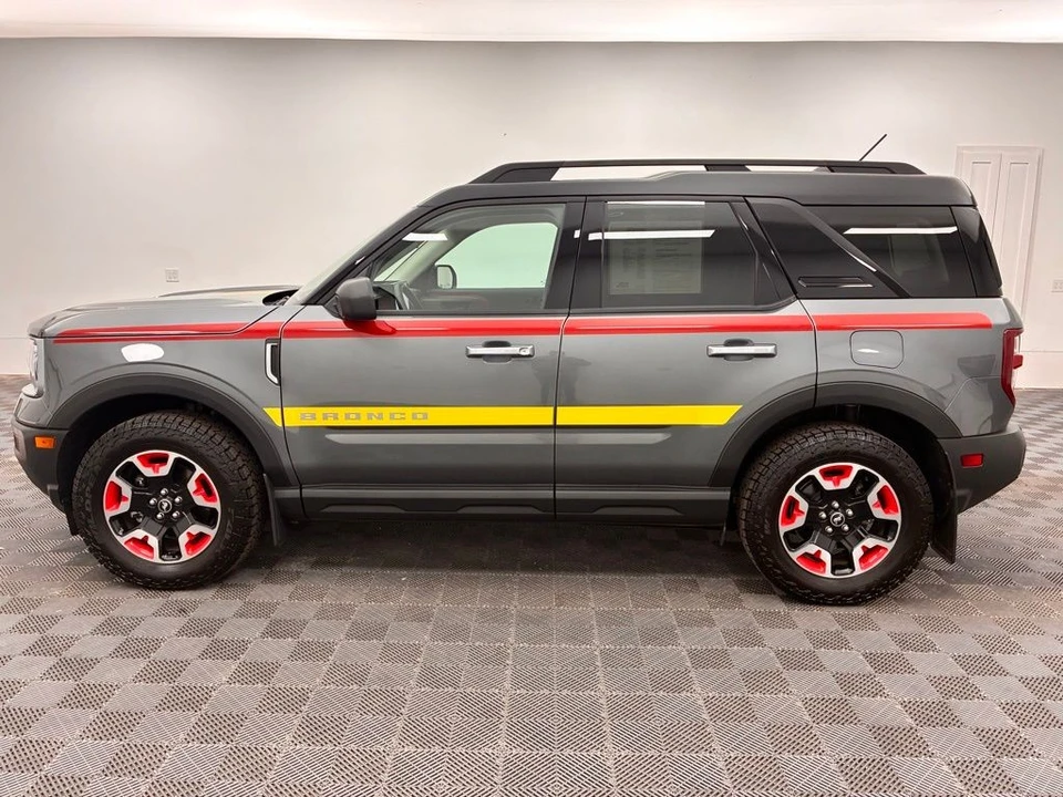 2025 Ford Bronco Sport - Image 11 of 12