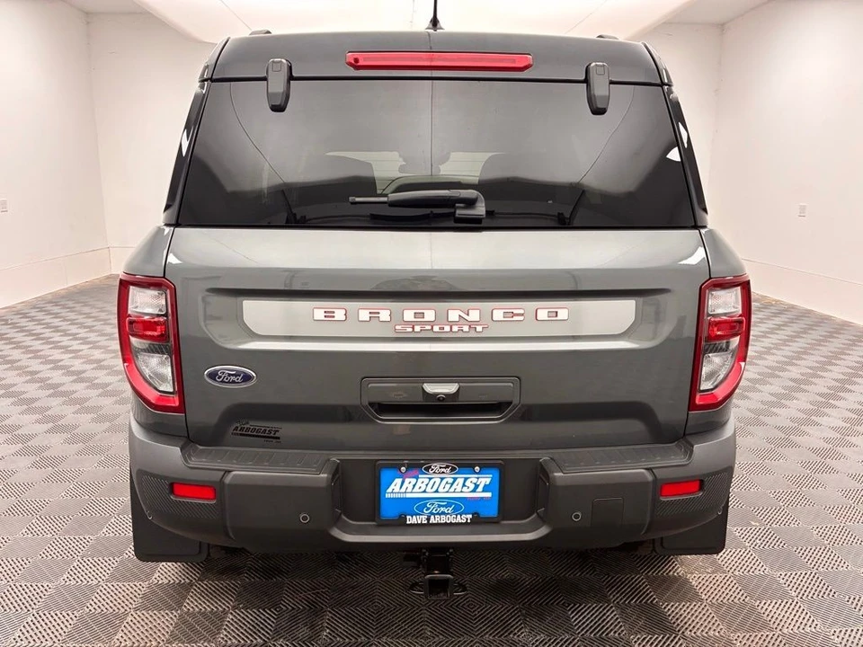 2025 Ford Bronco Sport - Image 8 of 12