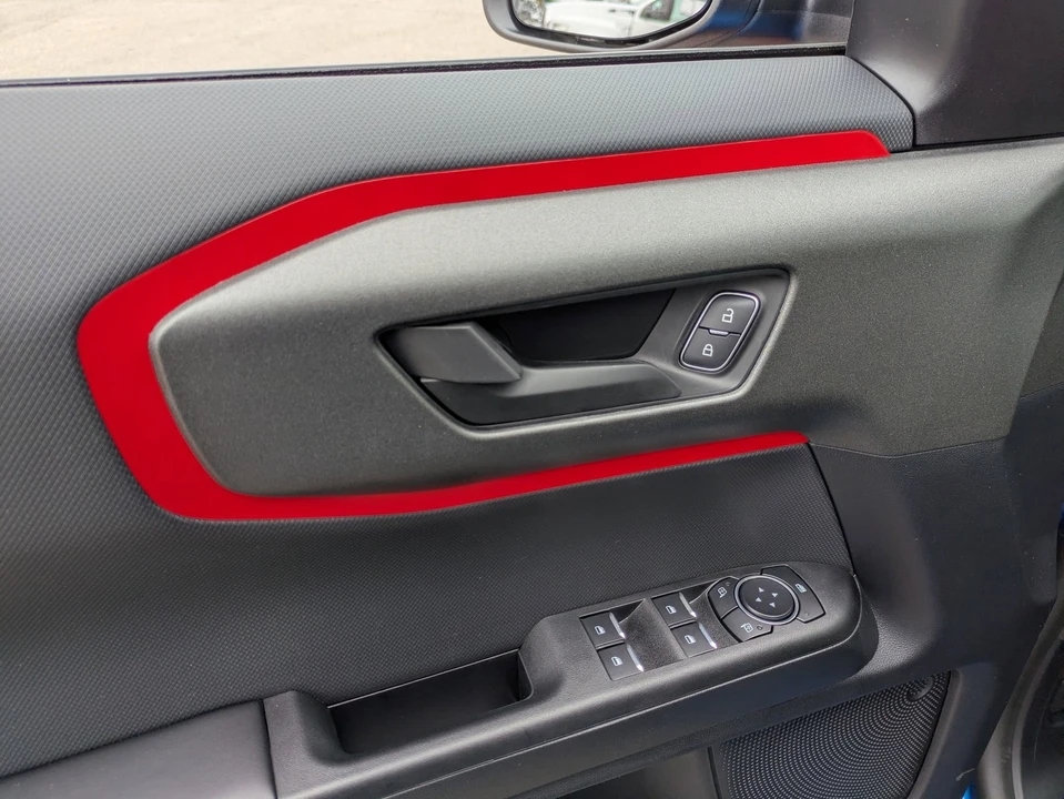 2025 Ford Bronco Sport - Image 16 of 21