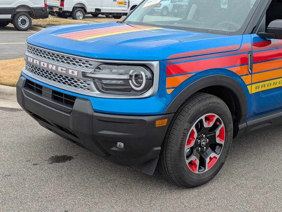 2025 Ford Bronco Sport - Image 10 of 21