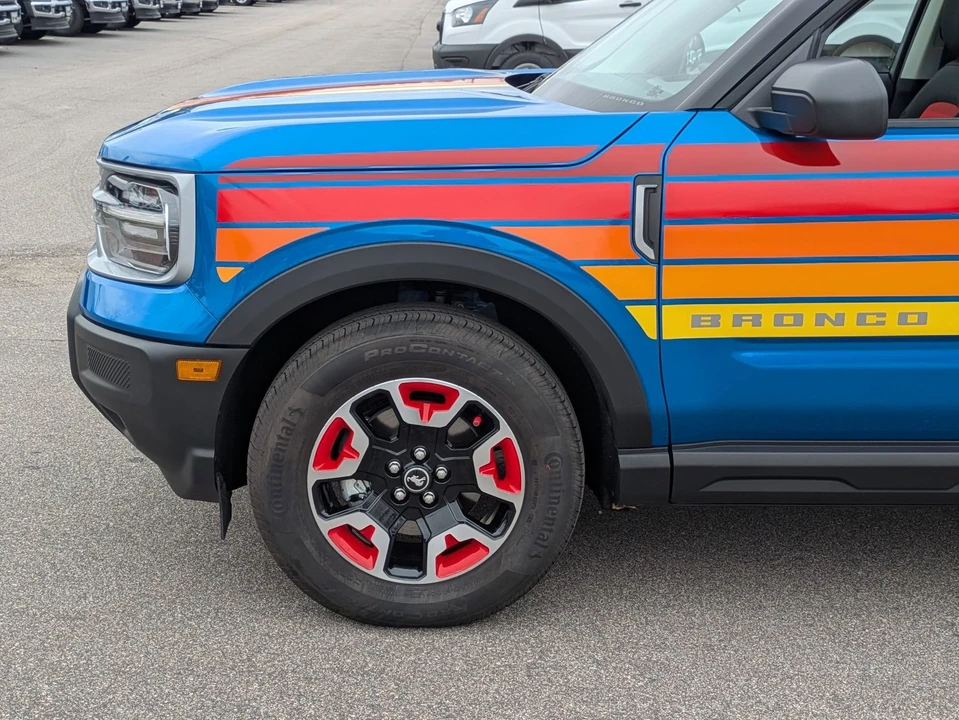 2025 Ford Bronco Sport - Image 11 of 21