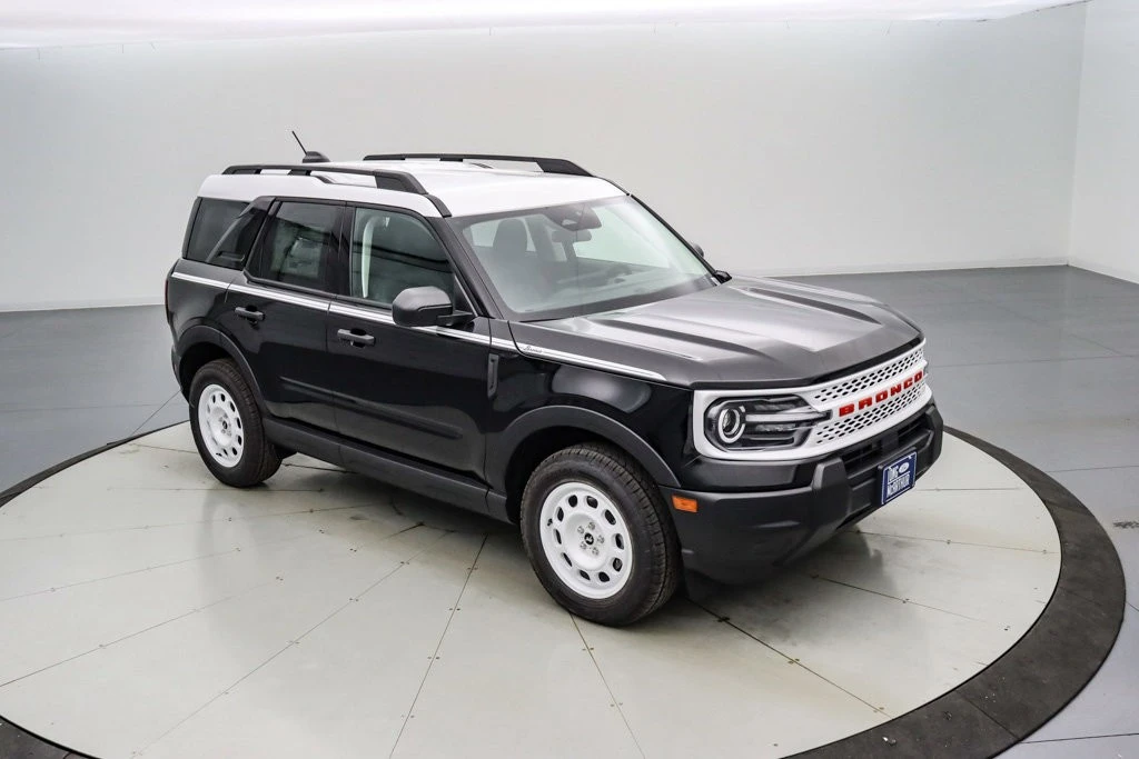 2025 Ford Bronco Sport - Image 2 of 21