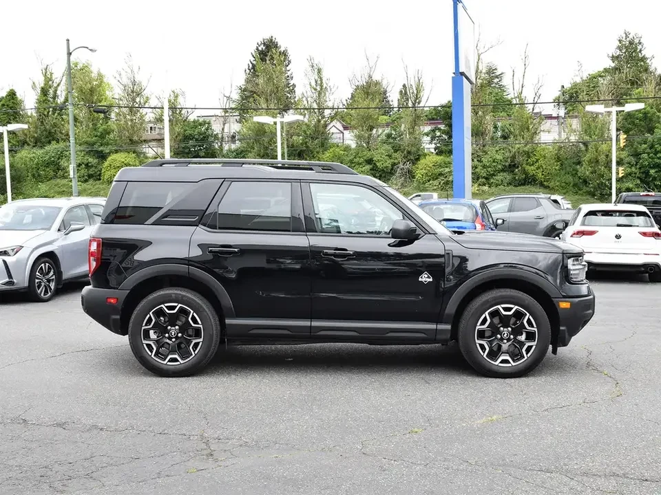 2025 Ford Bronco Sport - Image 4 of 17