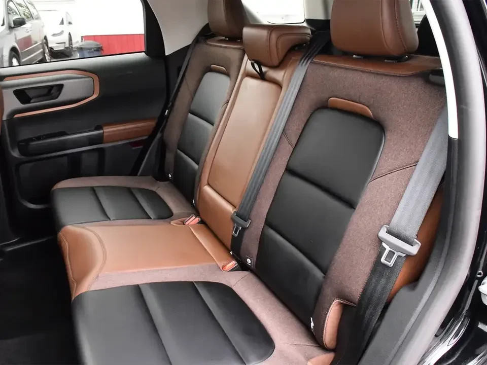 2025 Ford Bronco Sport - Image 14 of 17