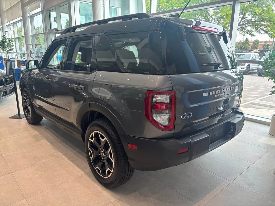2025 Ford Bronco Sport - Image 5 of 6