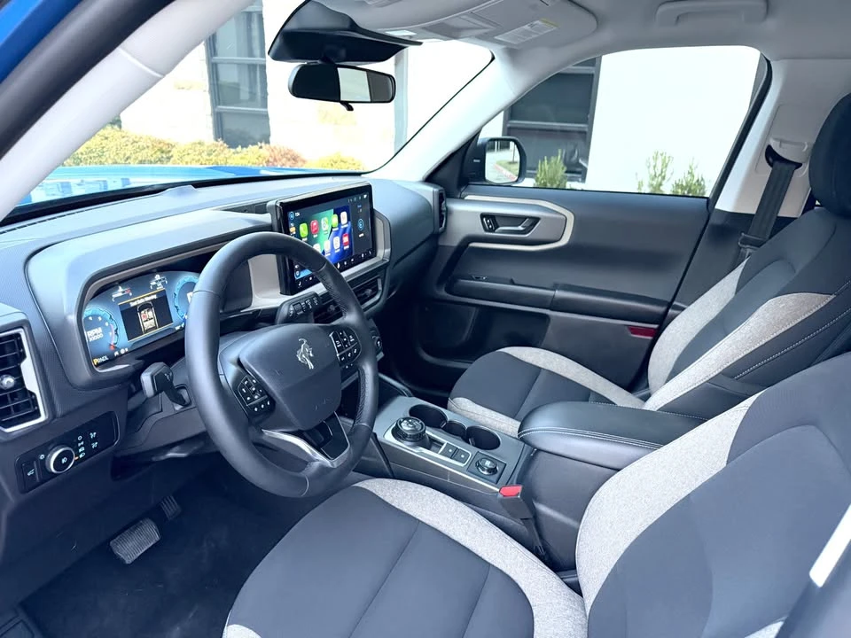 2025 Ford Bronco Sport - Image 5 of 9