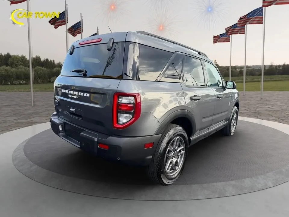 2025 Ford Bronco Sport - Image 9 of 20