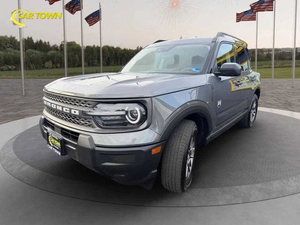 2025 Ford Bronco Sport - Image 2 of 20