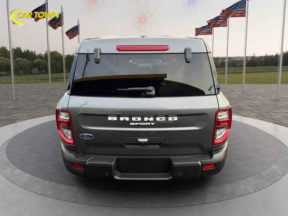 2025 Ford Bronco Sport - Image 10 of 20