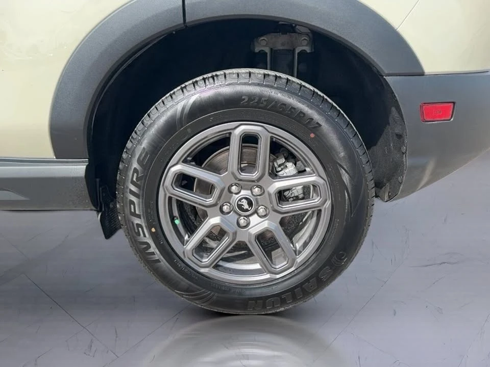 2025 Ford Bronco Sport - Image 7 of 10