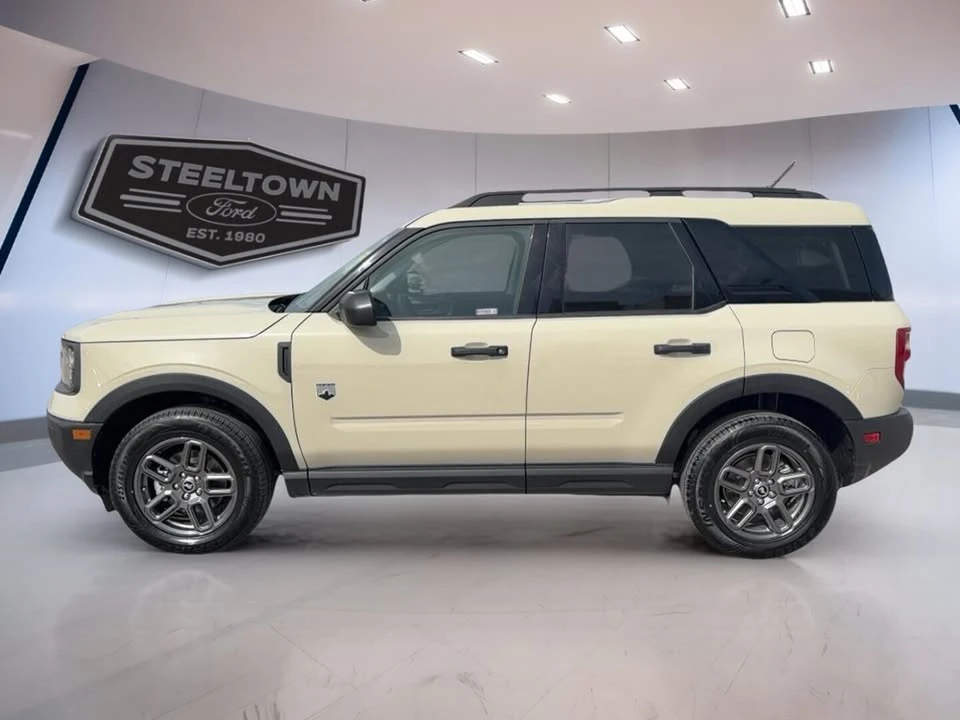 2025 Ford Bronco Sport - Image 5 of 10
