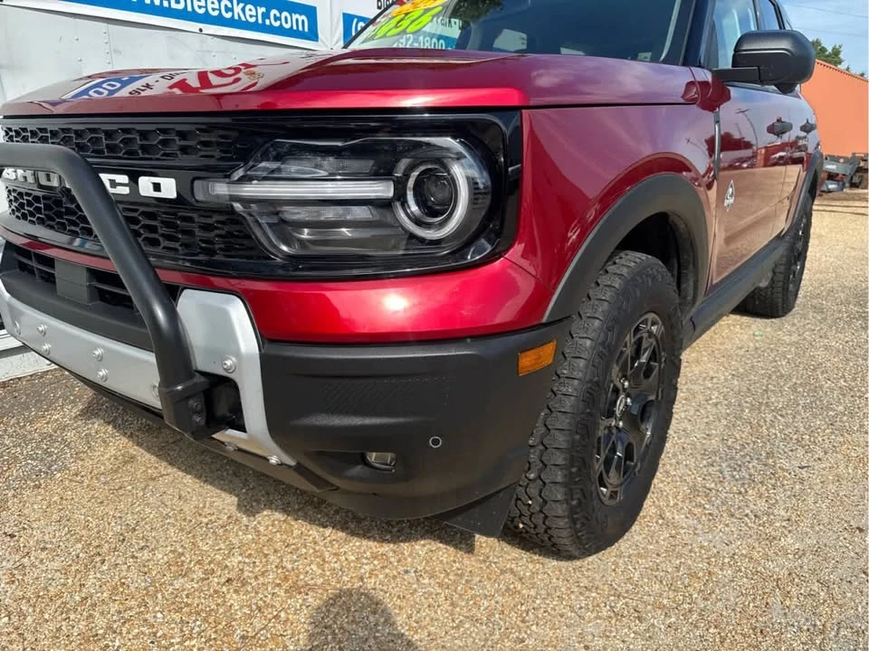 2025 Ford Bronco Sport - Image 10 of 20
