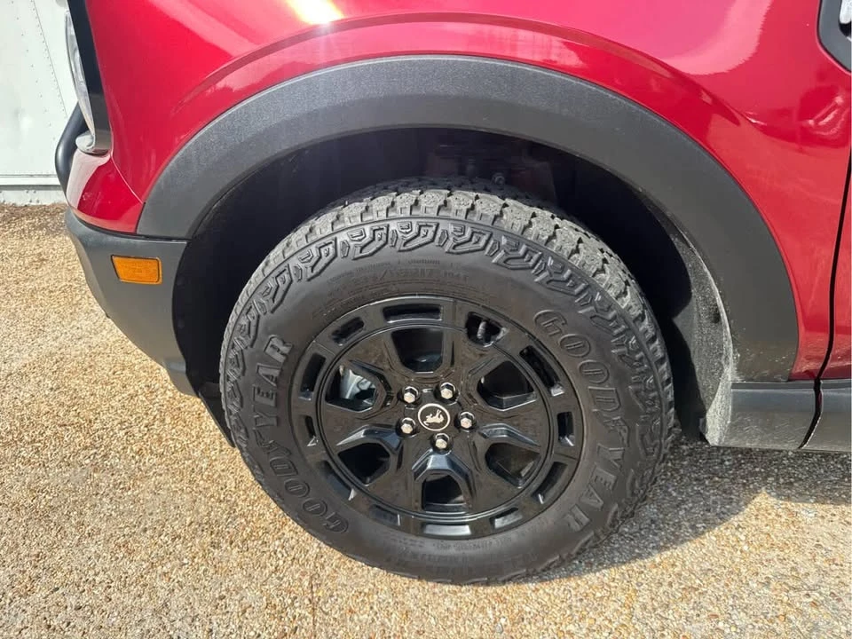 2025 Ford Bronco Sport - Image 12 of 20