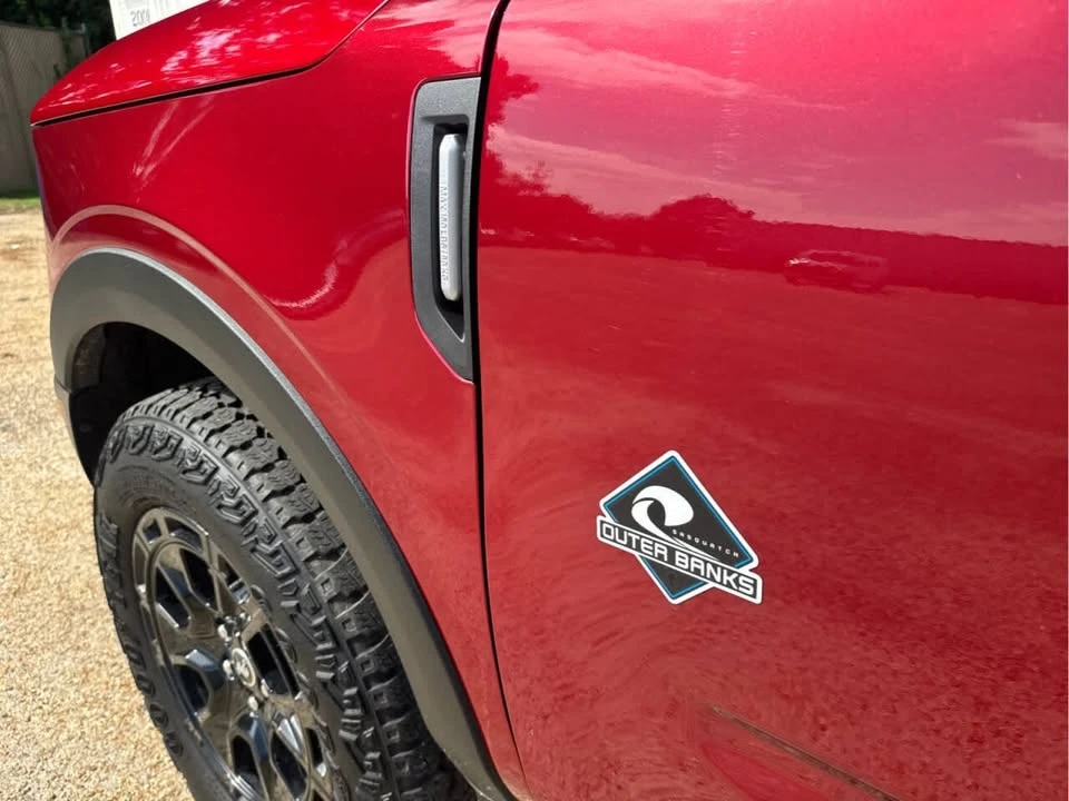 2025 Ford Bronco Sport - Image 17 of 20