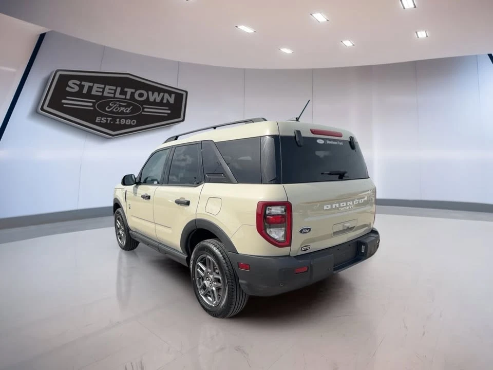 2025 Ford Bronco Sport - Image 4 of 10