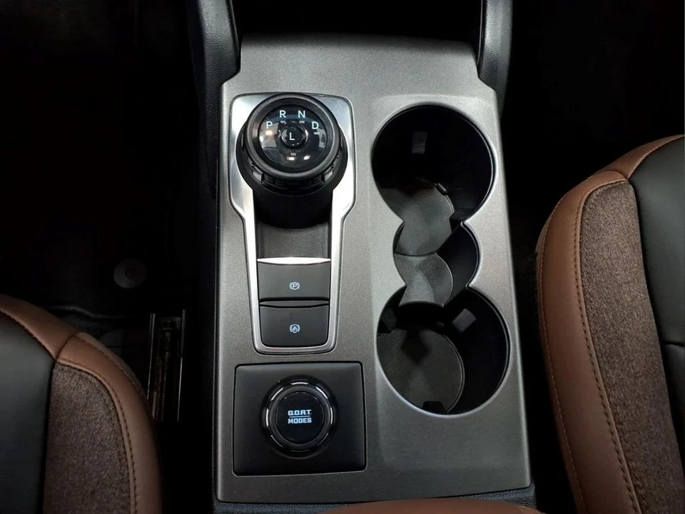 2025 Ford Bronco Sport - Image 11 of 21