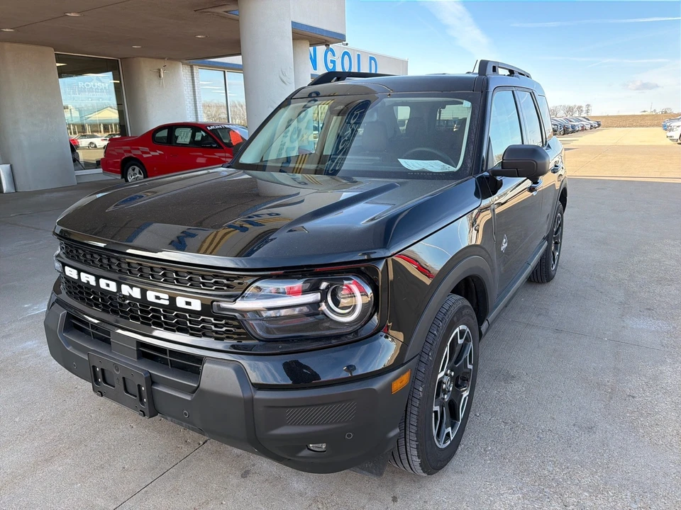 2025 Ford Bronco Sport - Image 5 of 12