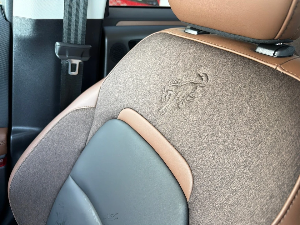 2025 Ford - Image 28 of 31