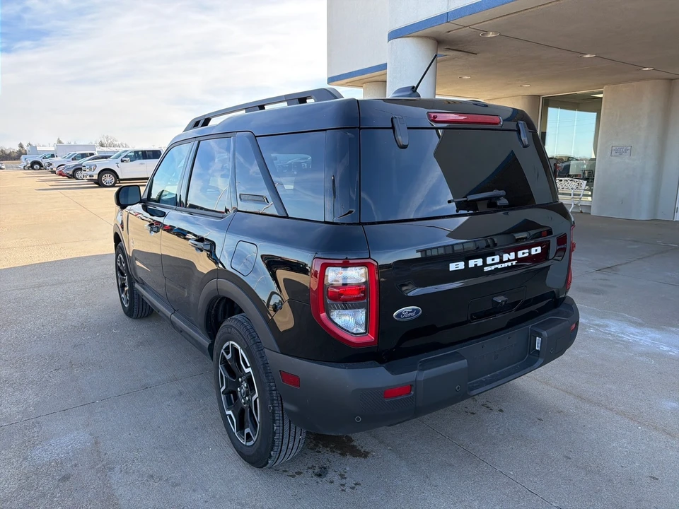 2025 Ford - Image 12 of 31