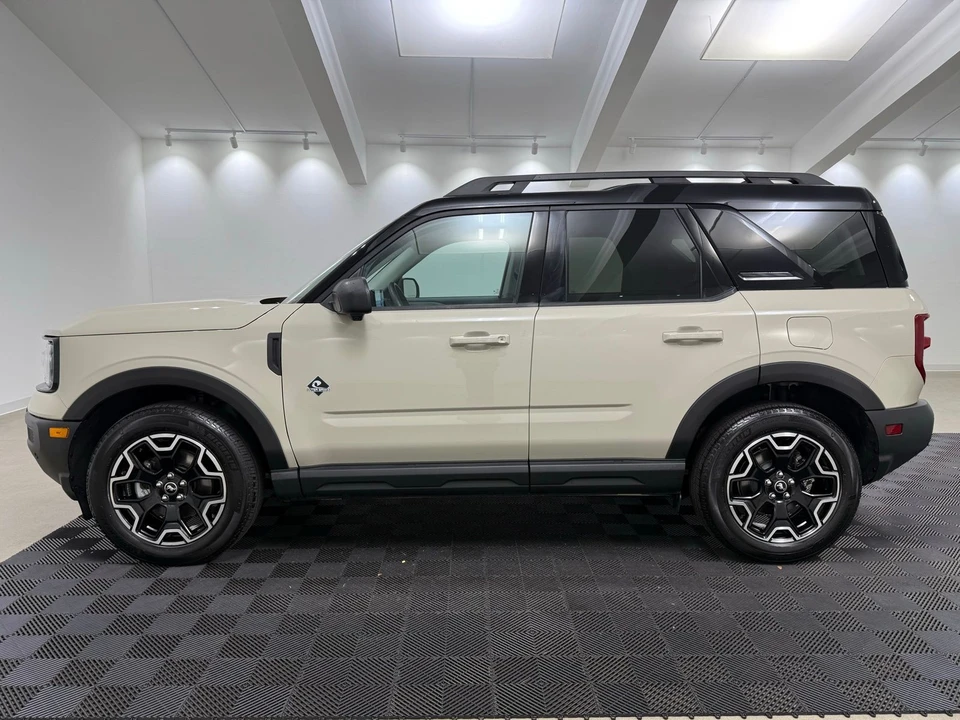 2025 Ford Bronco Sport - Image 5 of 21