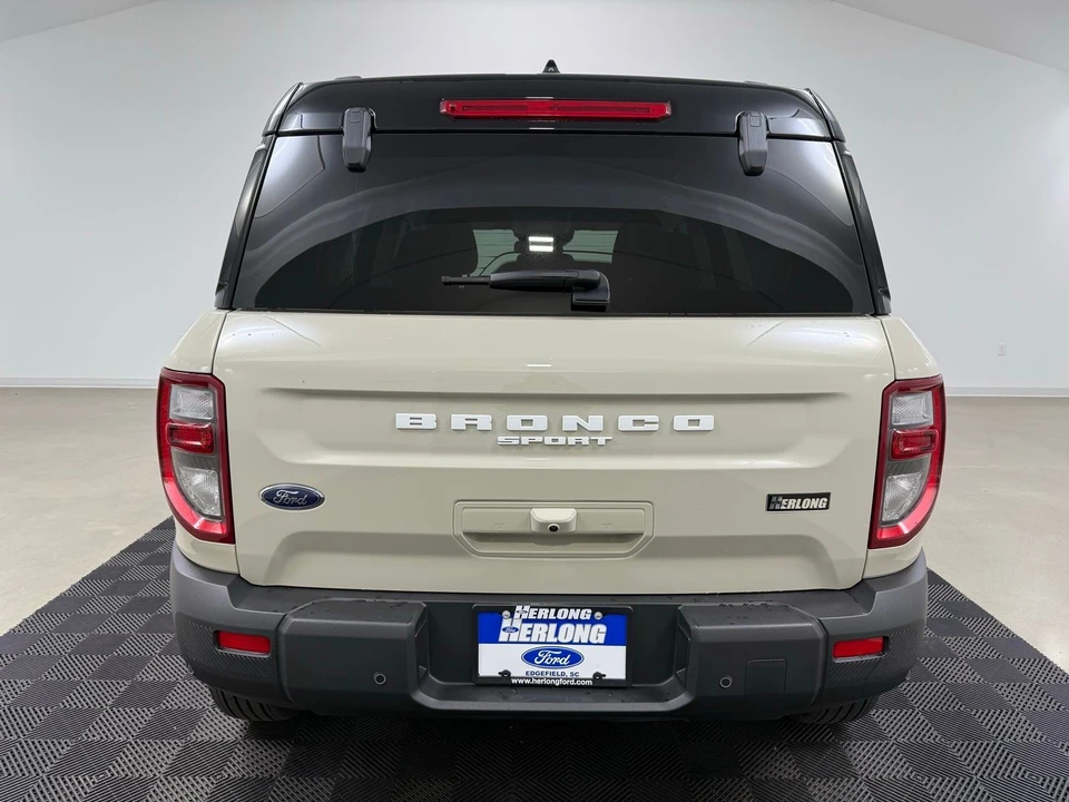 2025 Ford Bronco Sport - Image 7 of 21