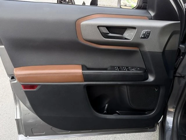 2025 Ford Bronco Sport - Image 13 of 31