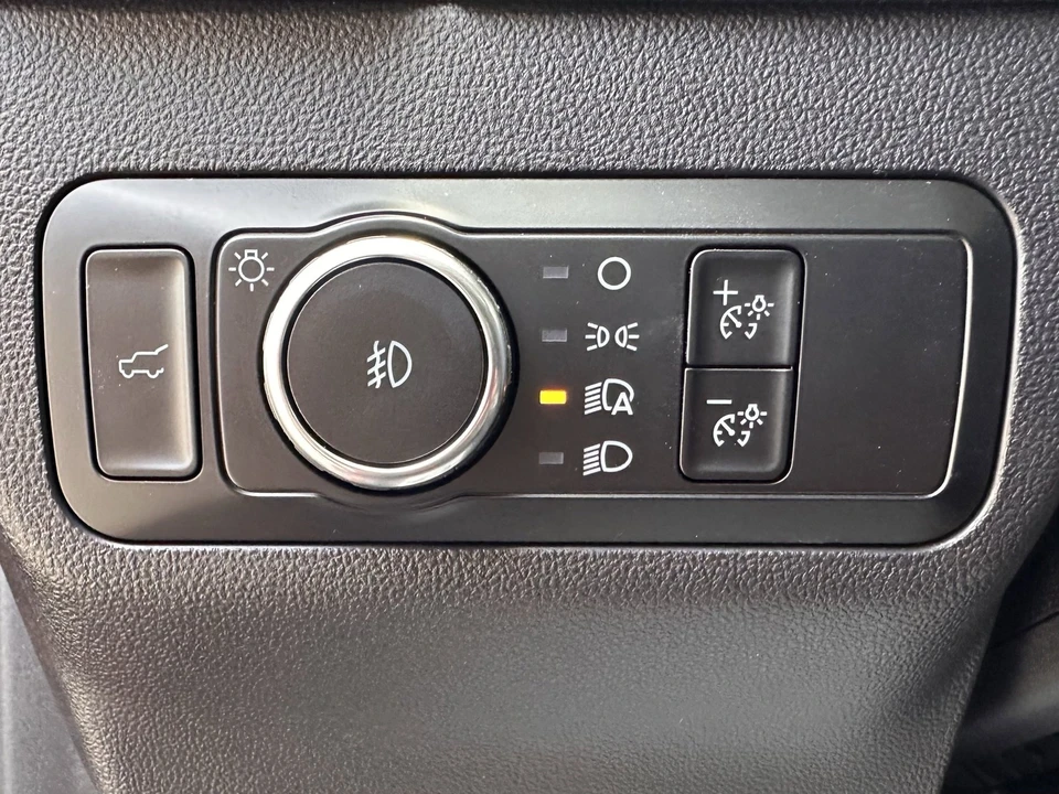 2025 Ford Bronco Sport - Image 19 of 21