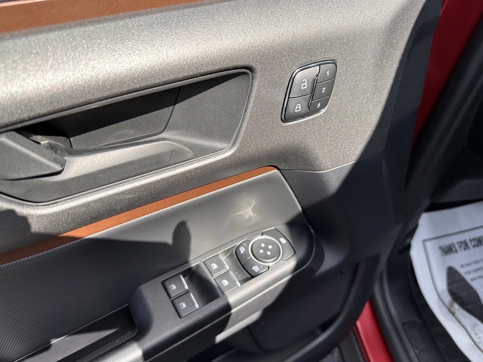 2025 Ford Bronco Sport - Image 18 of 21