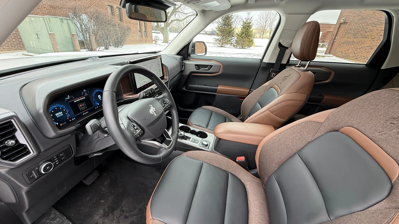2025 Ford Bronco Sport - Image 9 of 21