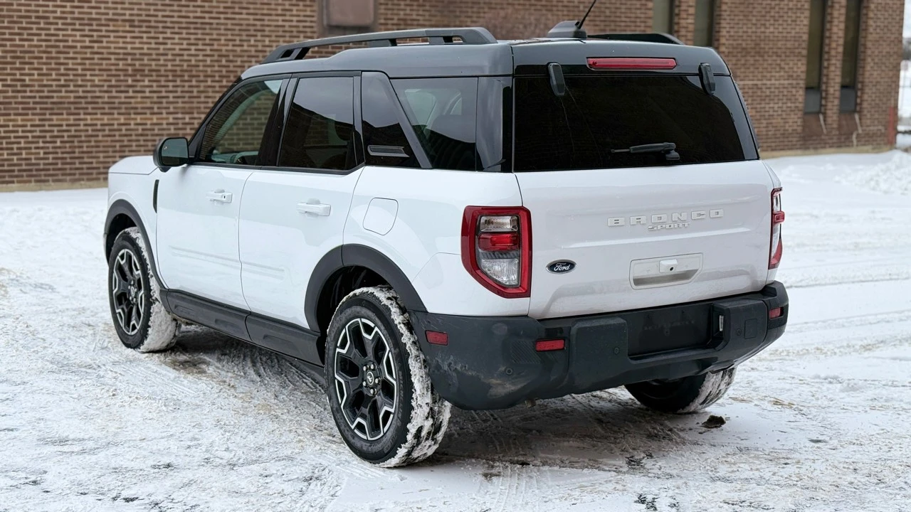 2025 Ford Bronco Sport - Image 5 of 21