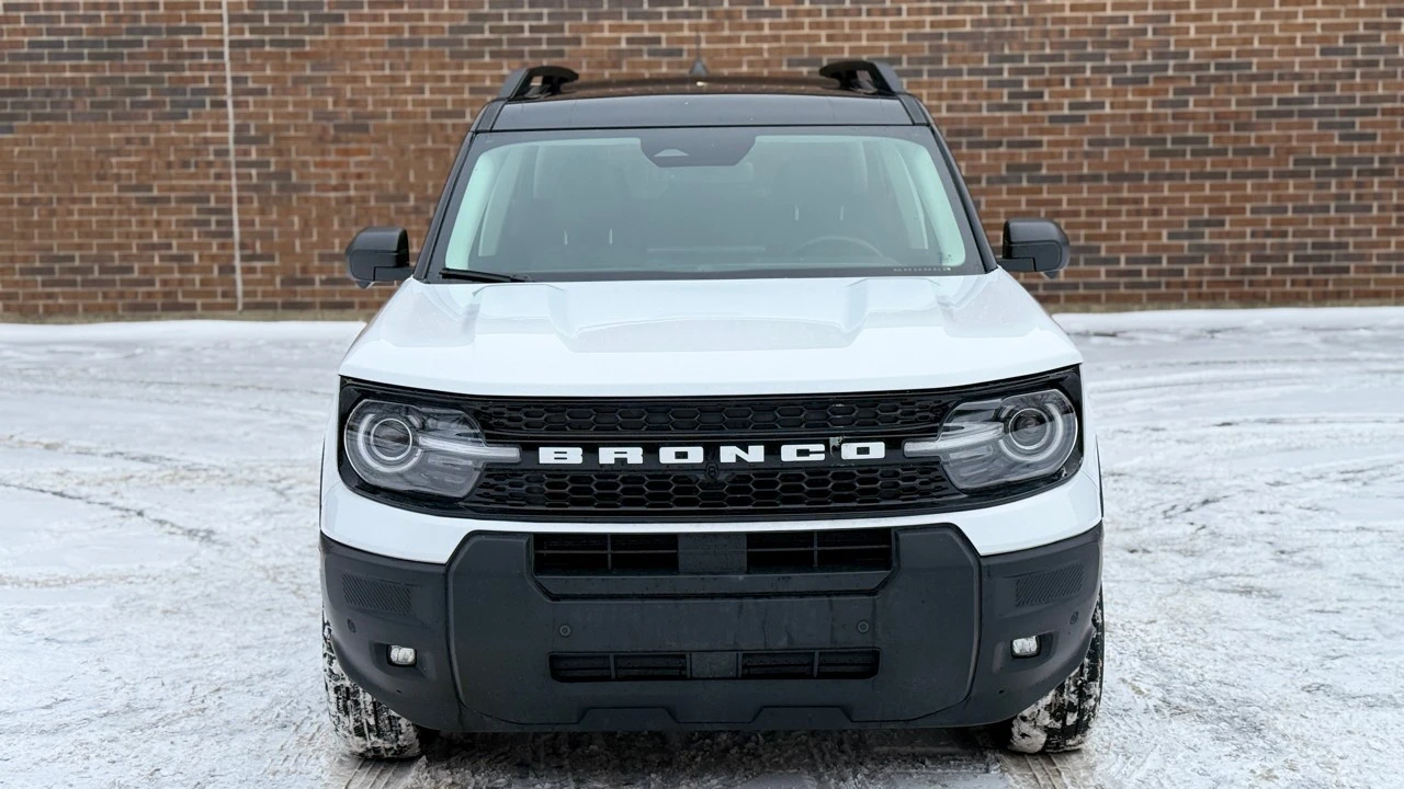2025 Ford Bronco Sport - Image 2 of 21