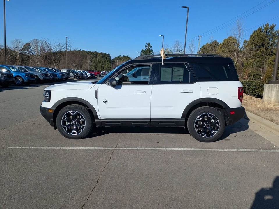2025 Ford Bronco Sport - Image 7 of 12