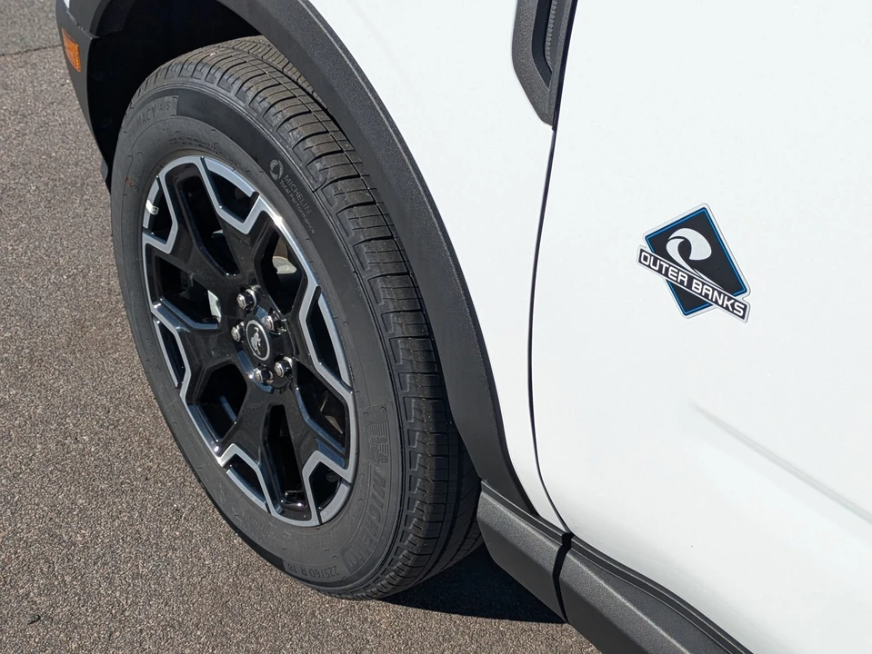 2025 Ford Bronco Sport - Image 12 of 12