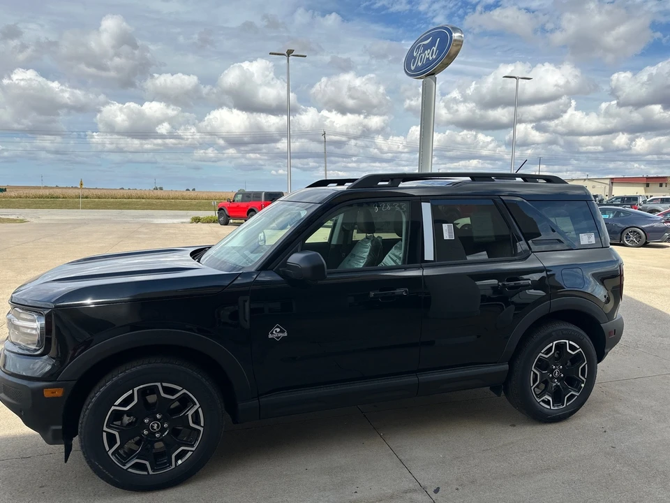 2025 Ford Bronco Sport - Image 7 of 21