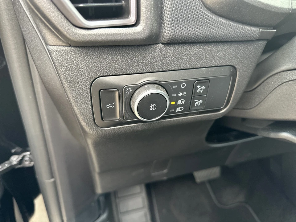 2025 Ford Bronco Sport - Image 19 of 21