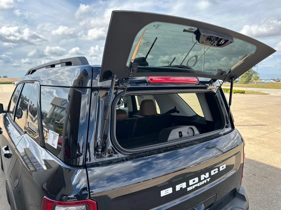 2025 Ford Bronco Sport - Image 12 of 21