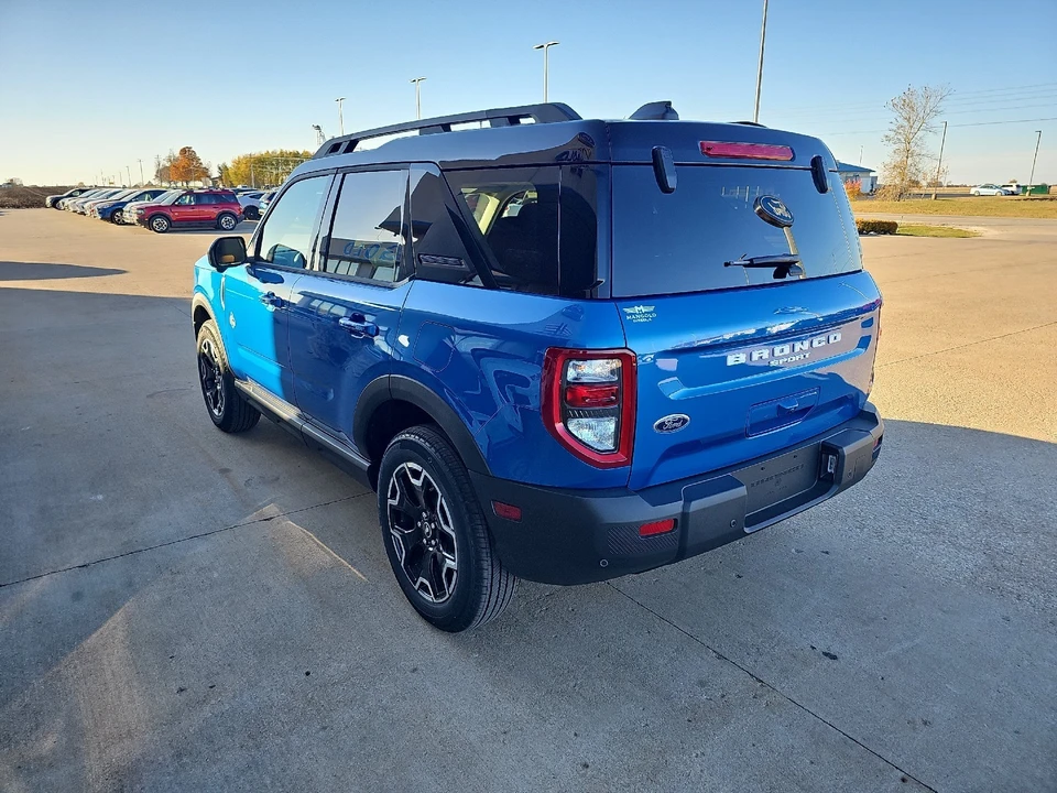 2025 Ford Bronco Sport - Image 14 of 21
