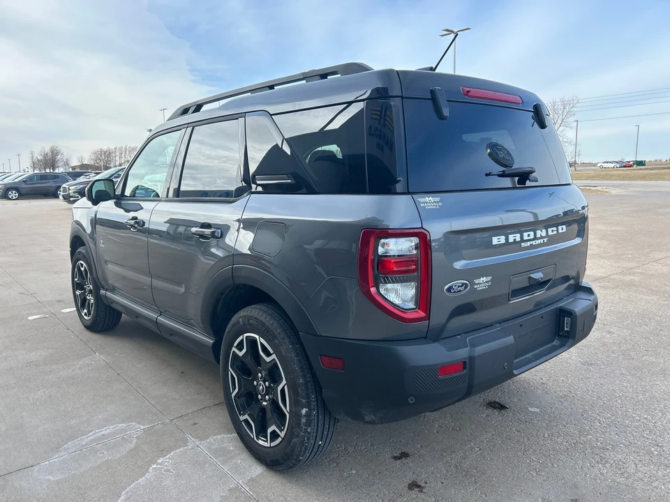 2025 Ford Bronco Sport - Image 6 of 12