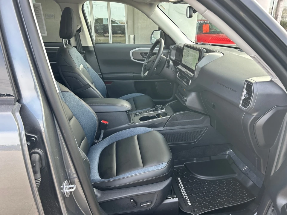 2025 Ford Bronco Sport - Image 10 of 12