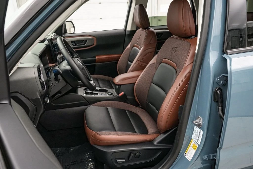2025 Ford Bronco Sport - Image 13 of 21