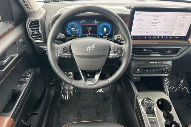 2025 Ford Bronco Sport - Image 13 of 16