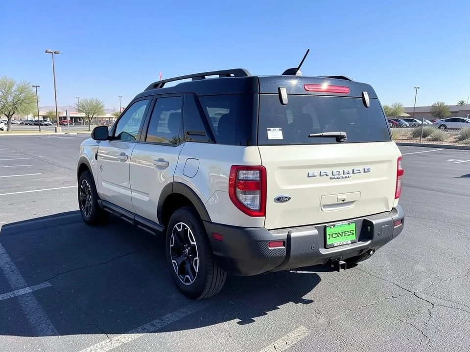 2025 Ford Bronco Sport - Image 4 of 12