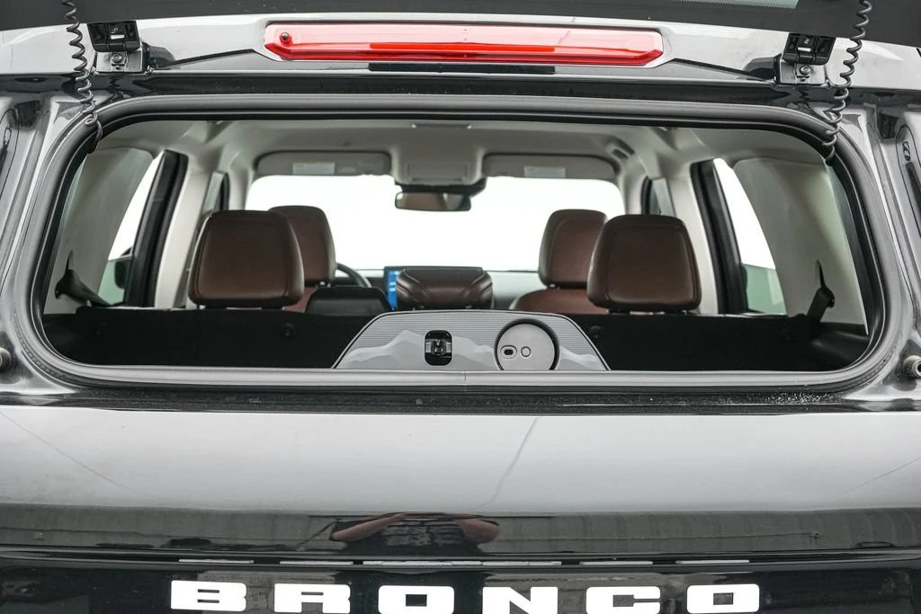 2025 Ford Bronco 6th Gen - Image 23 of 30